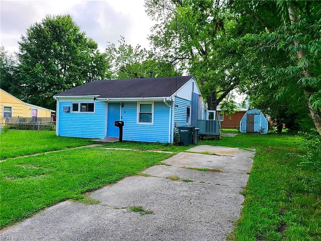 29 Shelton RD, HAMPTON VA 23663 - Photo 4