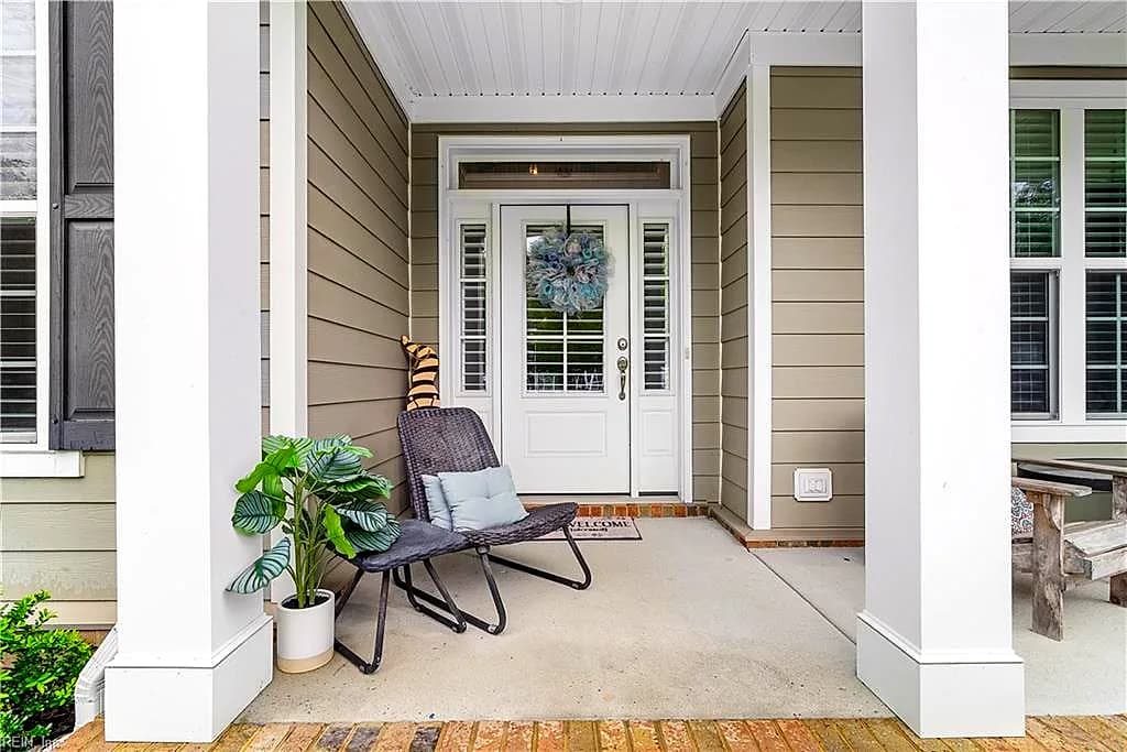 2541 Mirasol DR, VIRGINIA BEACH VA 23456 - Photo 3
