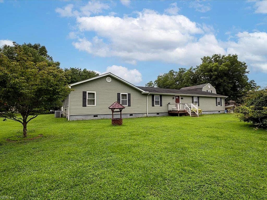 1336 Blackwater RD, Chesapeake — 5 bed Residential, 3,260 sqft