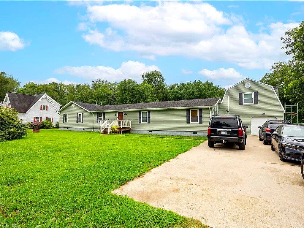 1336 Blackwater RD, CHESAPEAKE VA 23322 - Photo 3