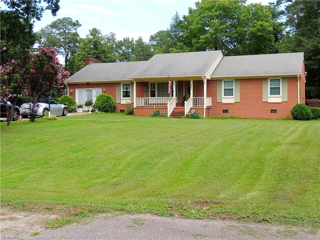 204 Holly Cove ST, FRANKLIN VA 23851