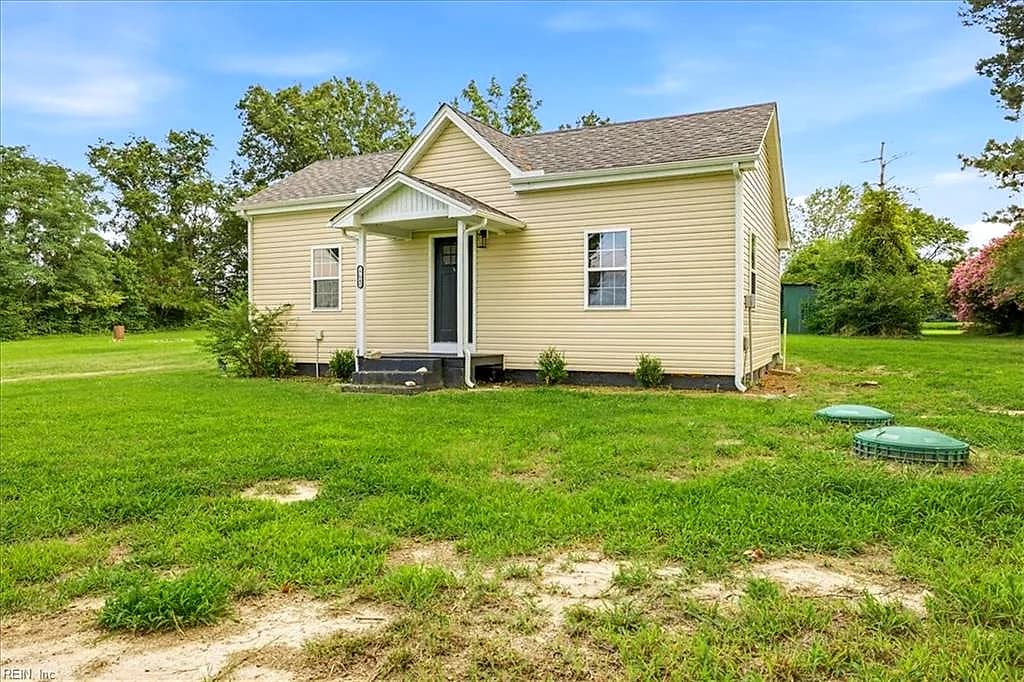 17040 White Marsh RD, SURRY VA 23883 - Photo 4