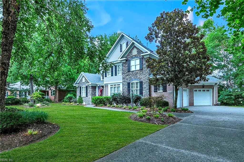 20576 Southport Landing PL, Smithfield — 5 bed Residential, 4,200 sqft