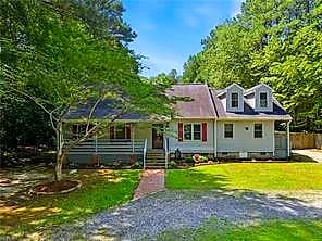 11011 Harcum RD, GLOUCESTER VA 23061 - Main photo