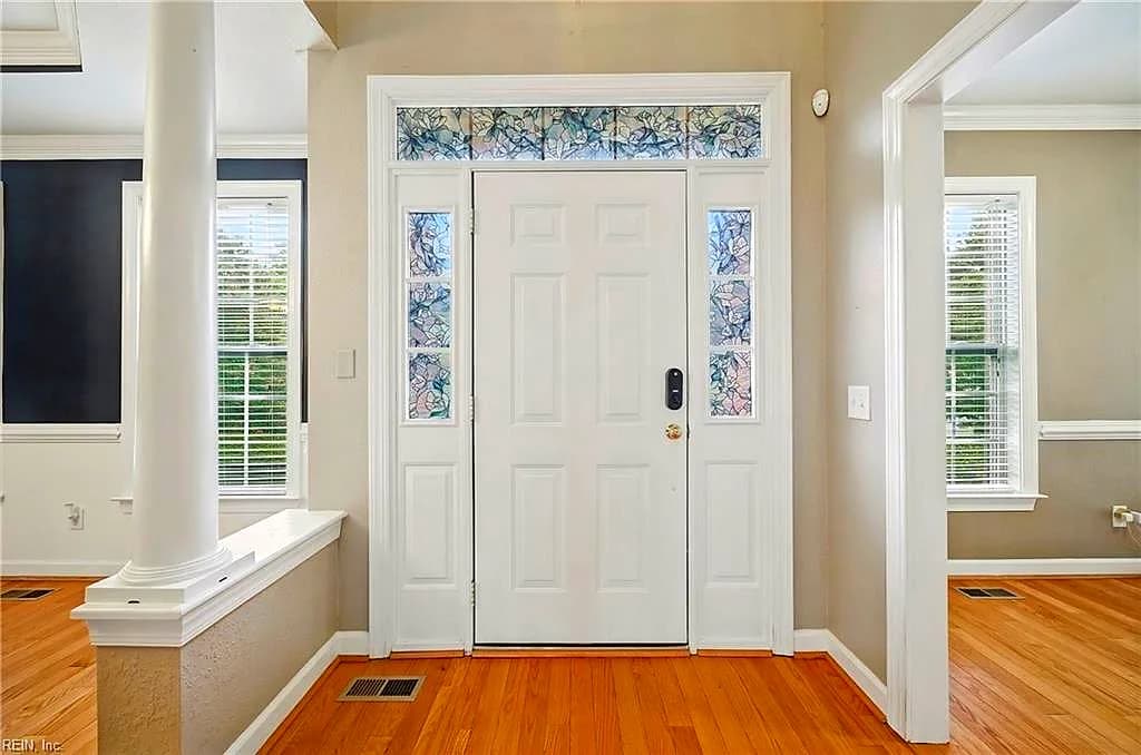 105 Meredith WAY, WILLIAMSBURG VA 23185 - Photo 4
