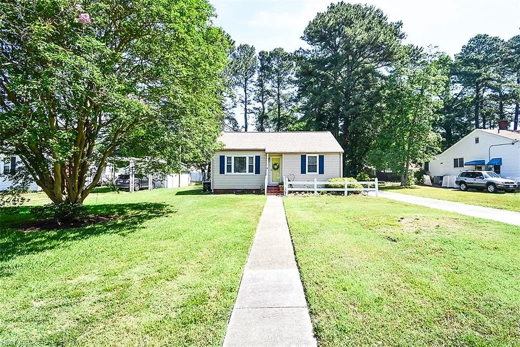 2312 Ferndale RD, CHESAPEAKE VA 23323 - Main photo
