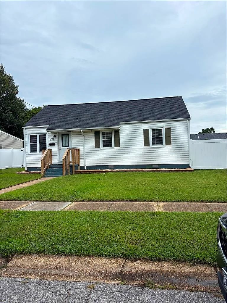 3493 Bertha ST, NORFOLK VA 23513