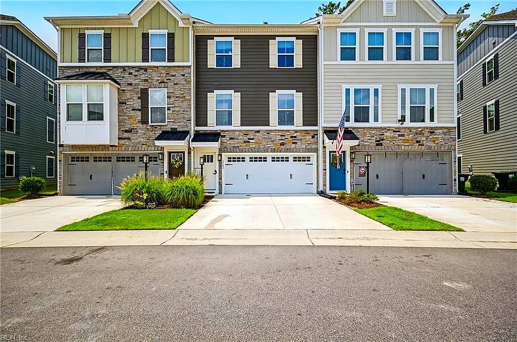 1741 Fortune TER, CHESAPEAKE VA 23323 - Photo 3