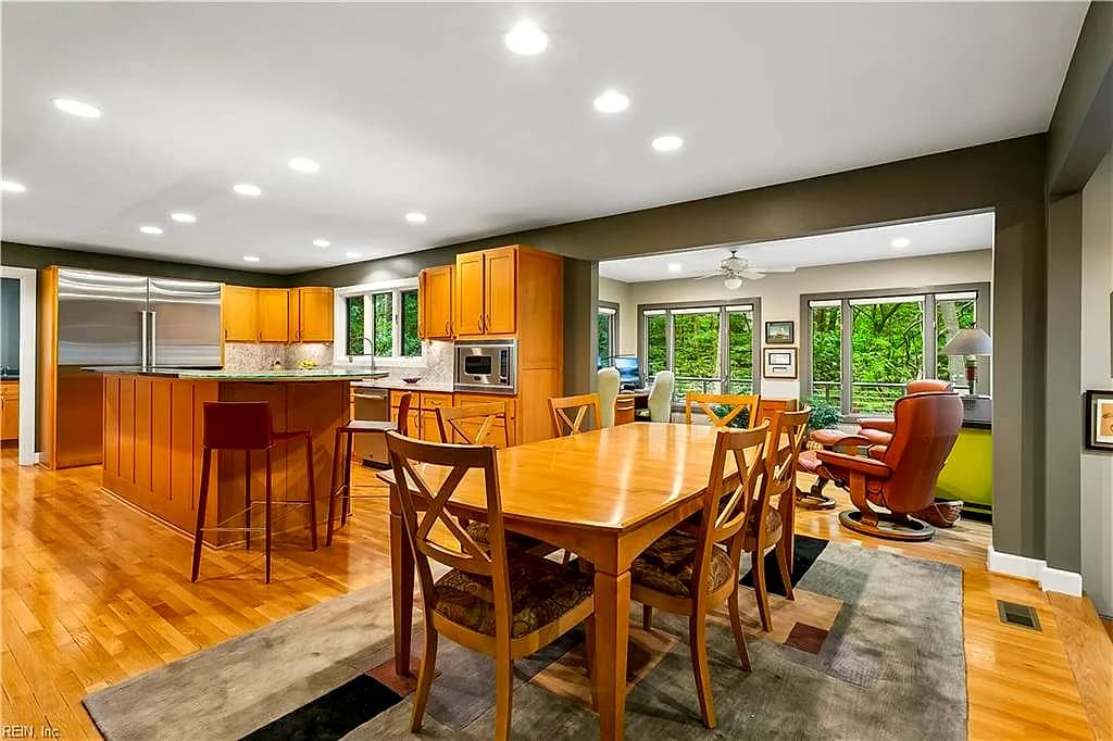 109 Colberts TRCE, YORKTOWN VA 23692 - Photo 4