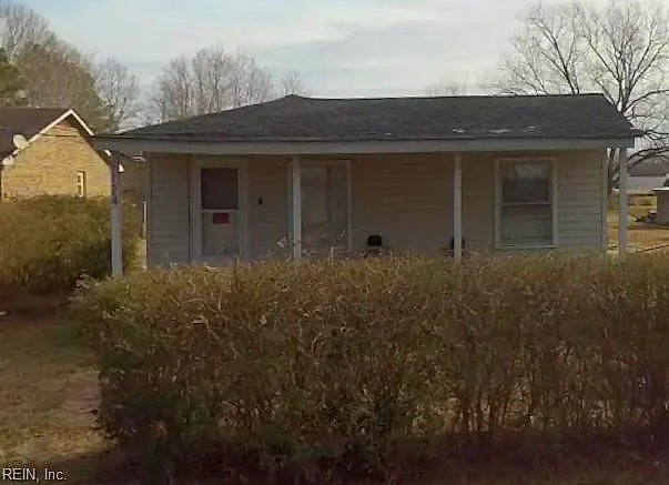 1124 Nansemond PW, Suffolk — 2 bed Residential, 719 sqft