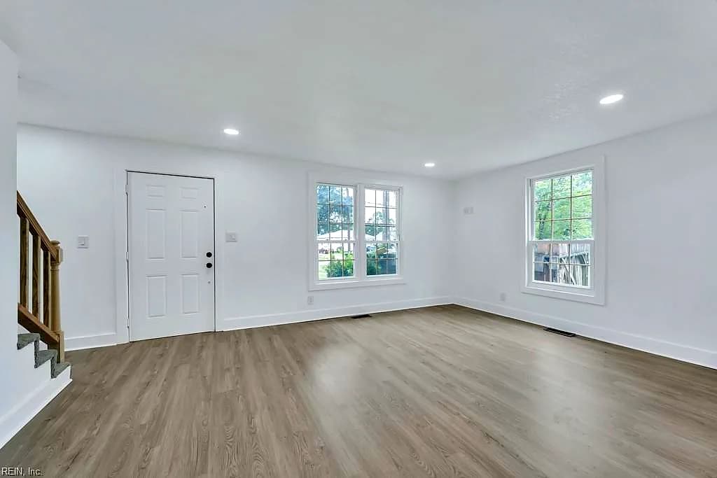6524 Hudson AVE, NORFOLK VA 23502 - Photo 3