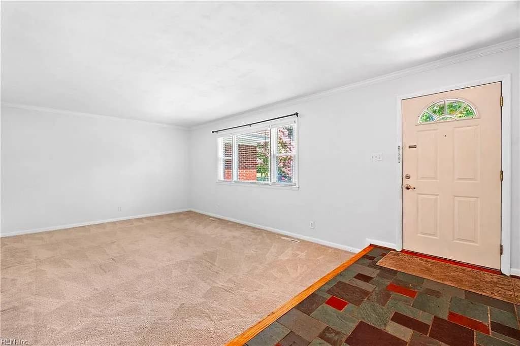2348 Great Neck CIR, VIRGINIA BEACH VA 23454 - Photo 5