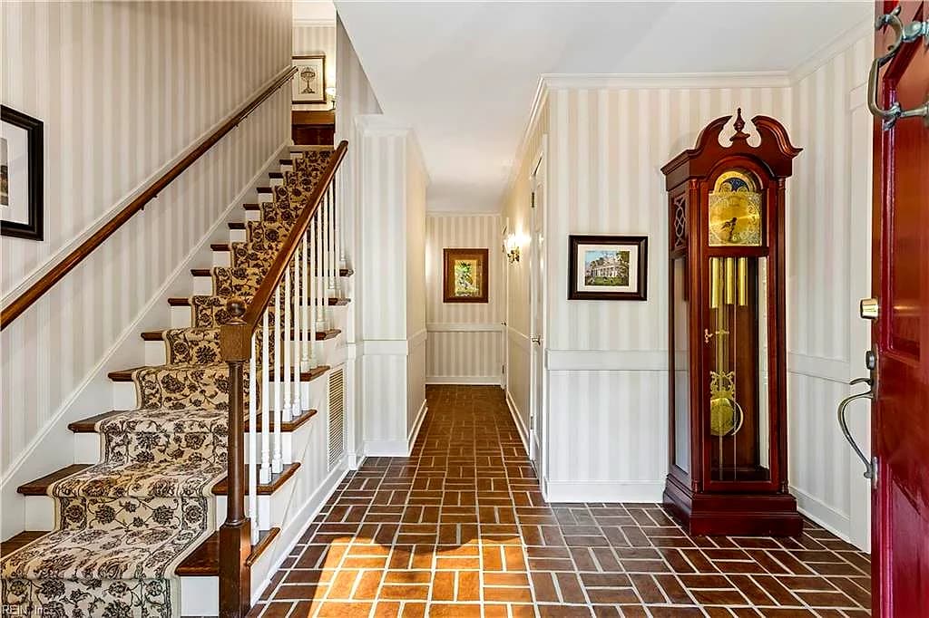306 Buford RD, WILLIAMSBURG VA 23188 - Photo 5
