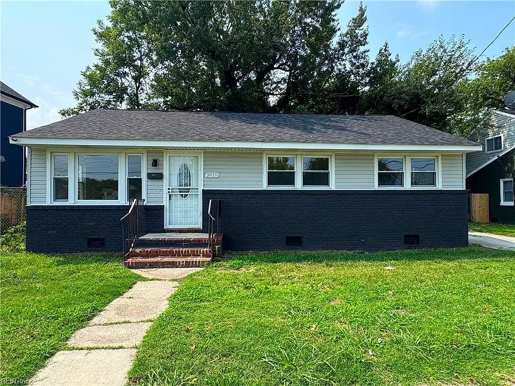 2615 E Princess Anne RD, NORFOLK VA 23504 - Main photo
