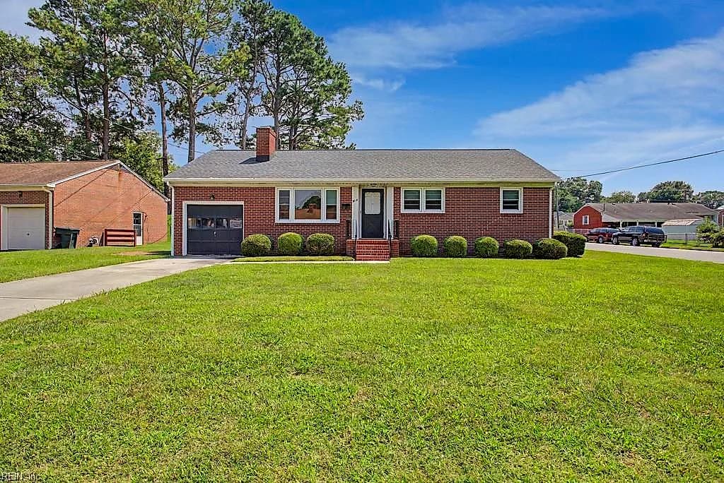 904 Thornbriar CT, HAMPTON VA 23661 - Main photo