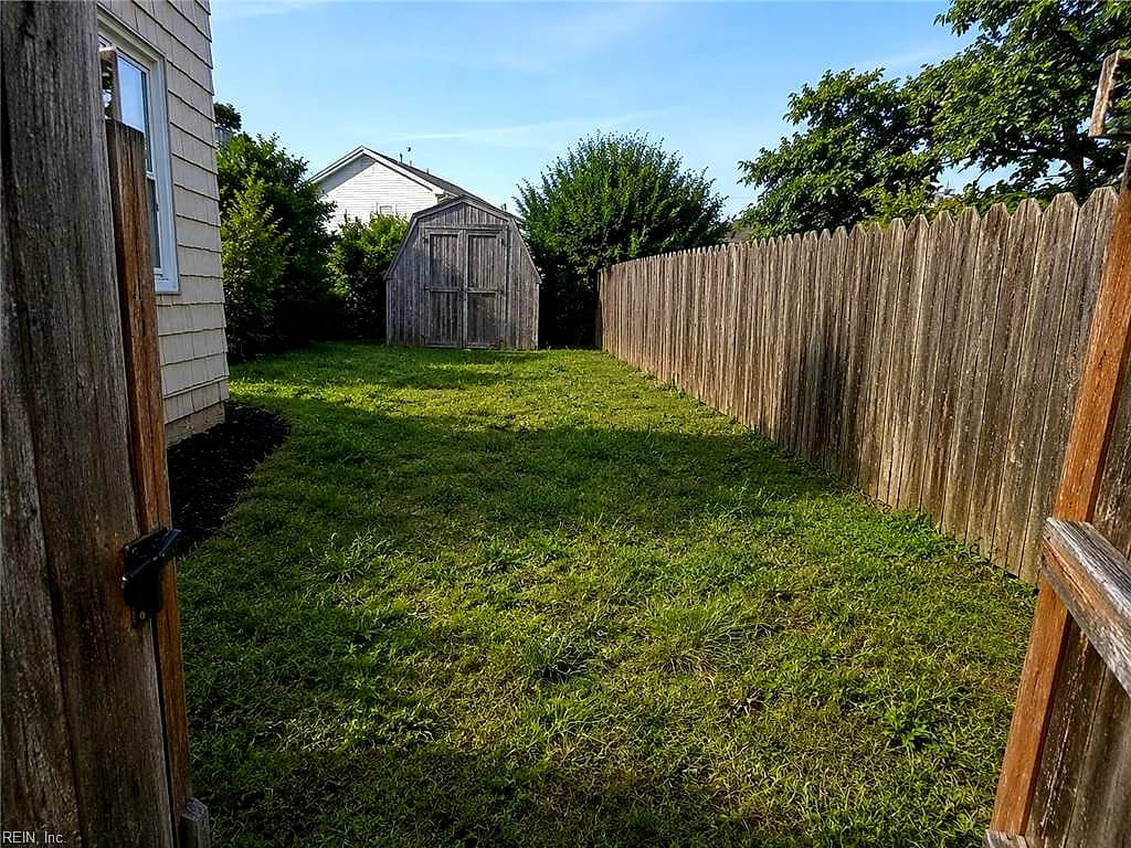4733 N Greenwell RD, VIRGINIA BEACH VA 23455 - Photo 3