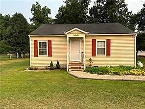 318 O'Hara LN, Newport News — 2 bed Residential, 1,060 sqft