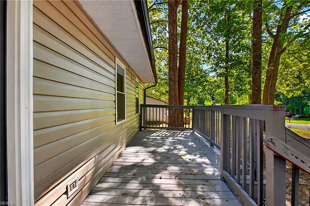 121 Theodore Allen RD, WILLIAMSBURG VA 23188 - Photo 5