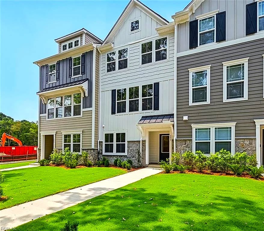 131 Bracewell LN, YORKTOWN VA 23692