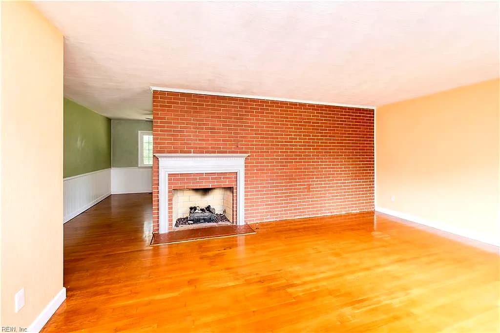 4 Bramston DR, HAMPTON VA 23666 - Photo 3