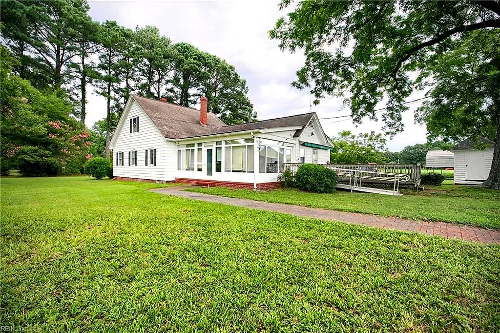 8138 Glass RD, HAYES VA 23072 - Photo 5