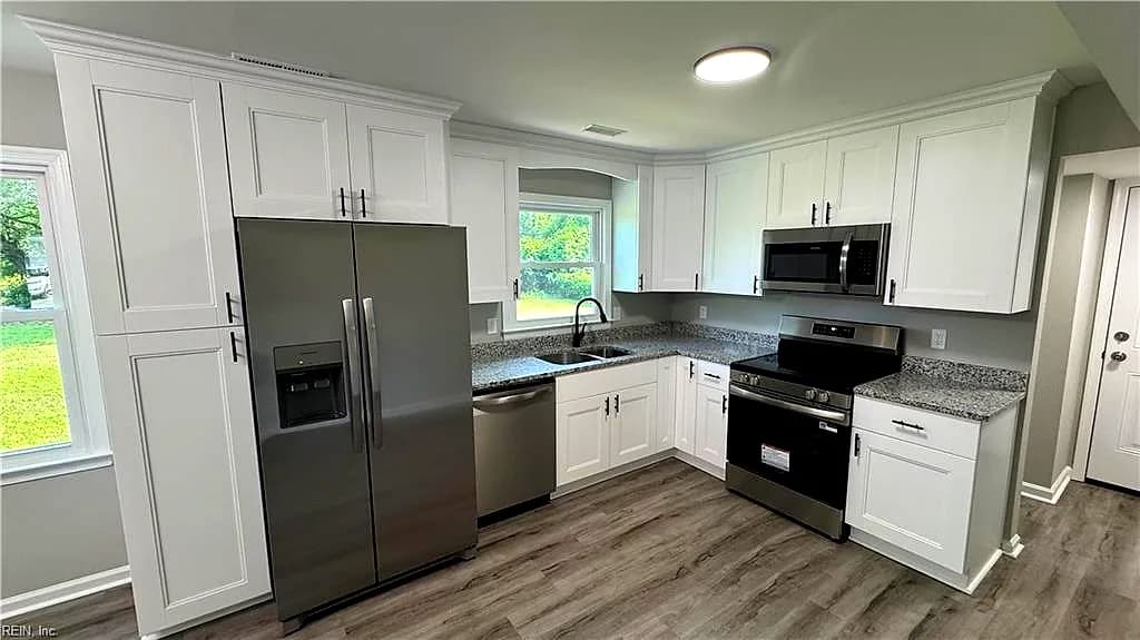 64 Moss AVE, HAMPTON VA 23669 - Photo 5