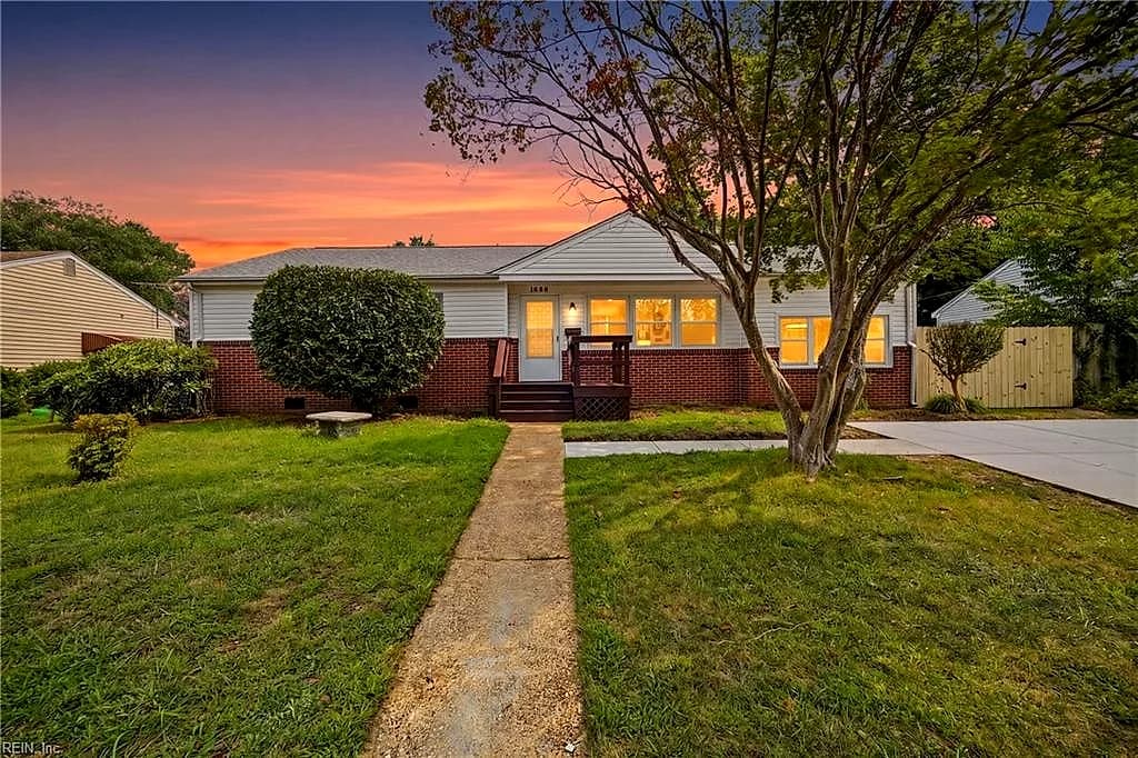 1865 Branchwood ST, NORFOLK VA 23518 - Main photo