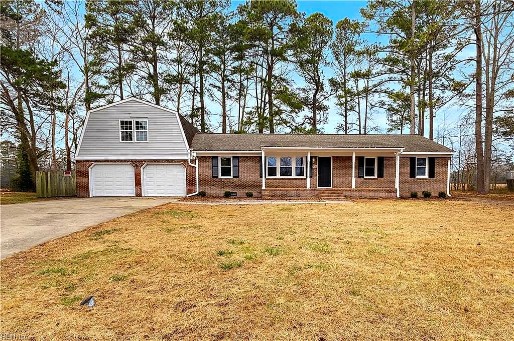 3025 Woodlawn DR, SUFFOLK VA 23434 - Main photo