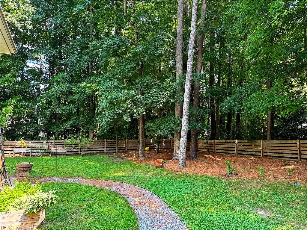 3909 Pine Bluff CT, WILLIAMSBURG VA 23188 - Photo 5