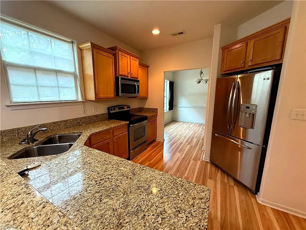1204 Monarch RCH, CHESAPEAKE VA 23320 - Photo 3