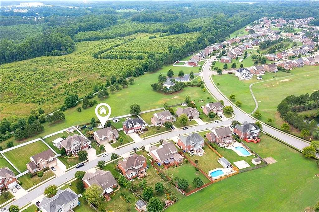 126 Hawks Nest Lane LN, SUFFOLK VA 23435 - Photo 2