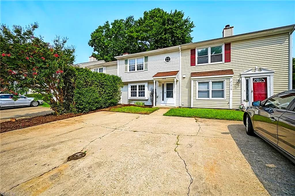 1908 Devonwood CMN, CHESAPEAKE VA 23320 - Photo 5
