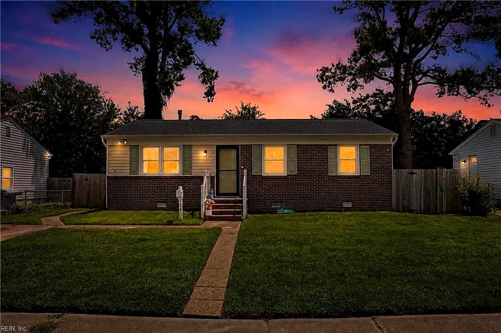 124 Alaric DR, HAMPTON VA 23664 - Photo 2