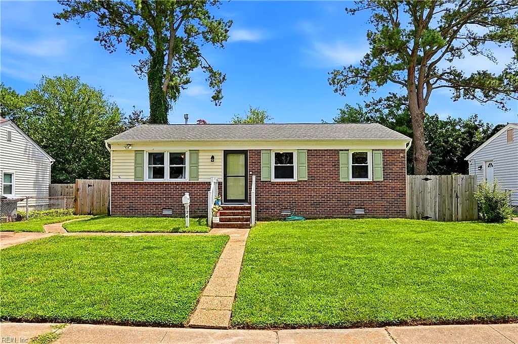 124 Alaric DR, HAMPTON VA 23664 - Photo 3