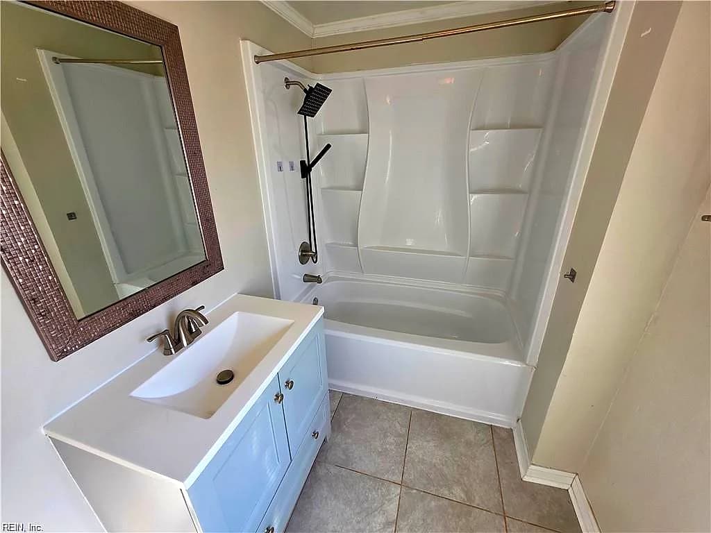 388 Poplar AVE, NEWPORT NEWS VA 23607 - Photo 5