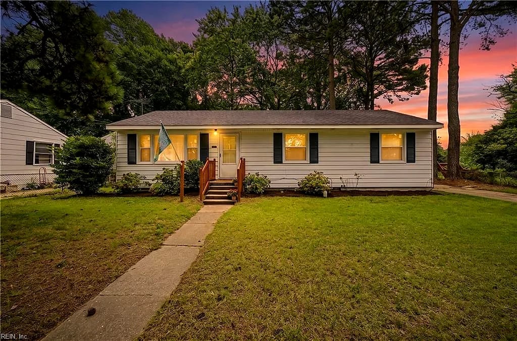 3421 W Weaver RD, Hampton — 3 bed Residential, 1,152 sqft