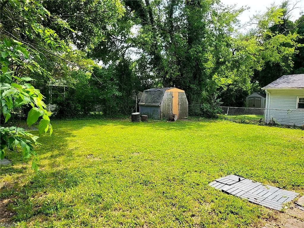 730 23rd ST, NEWPORT NEWS VA 23607 - Photo 5