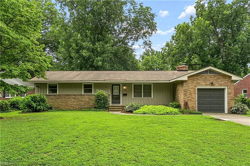 11 Miller RD, NEWPORT NEWS VA 23602 - Photo 2