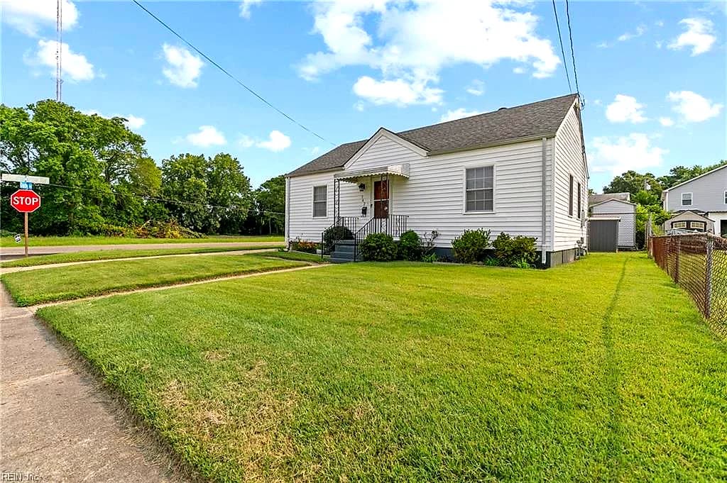342 Darby AVE, HAMPTON VA 23663 - Photo 4