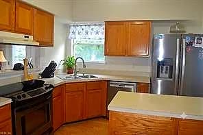 6 Bounty CIR, HAMPTON VA 23669 - Photo 5