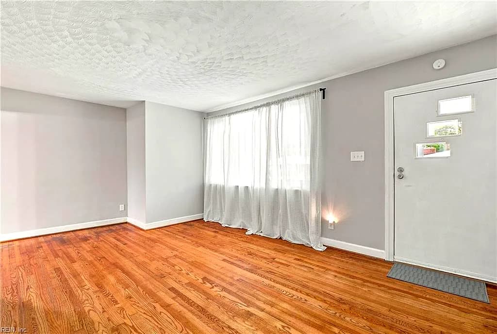 5547 Levine CT, NORFOLK VA 23502 - Photo 5