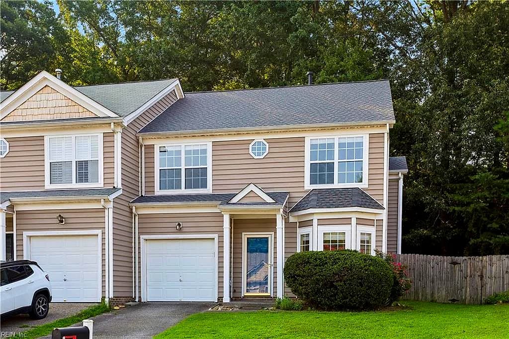 112 Kevin CT, YORKTOWN VA 23692 - Photo 4