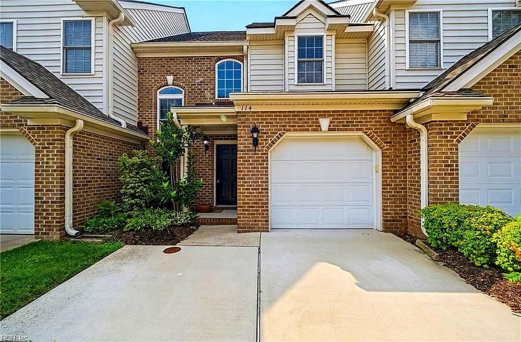 114 Bluff TER, NEWPORT NEWS VA 23602