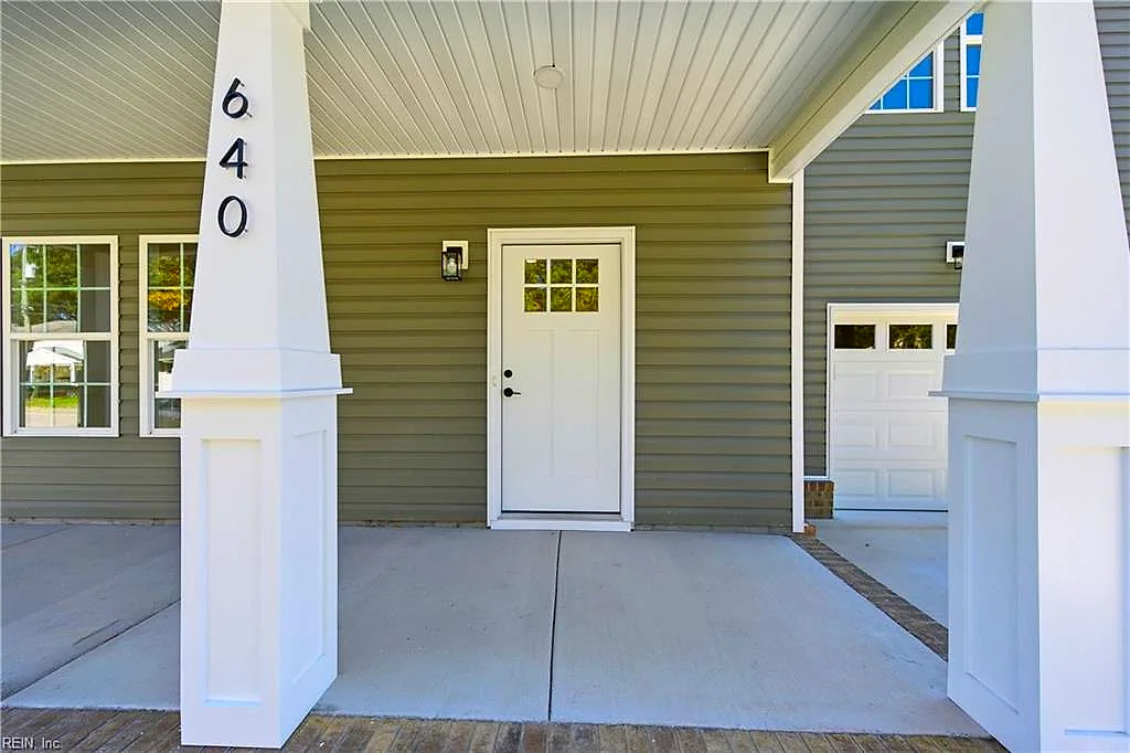 1015 42nd ST, NEWPORT NEWS VA 23607 - Photo 5