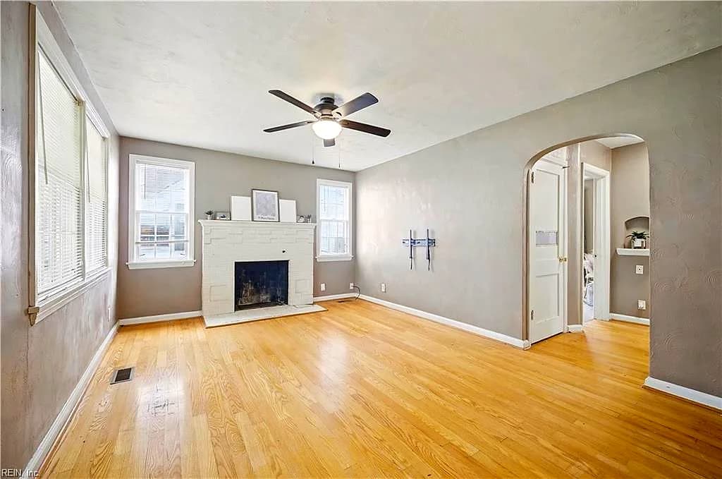 2309 Leckie ST, PORTSMOUTH VA 23704 - Photo 2