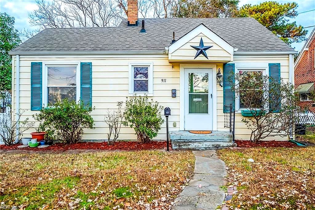 911 Holly AVE, CHESAPEAKE VA 23324 - Main photo