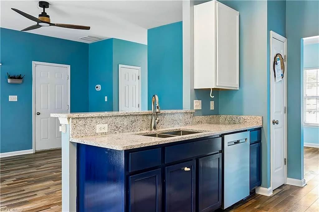 6823 Watch Harbour Circle NONE, HAYES VA 23072 - Photo 3