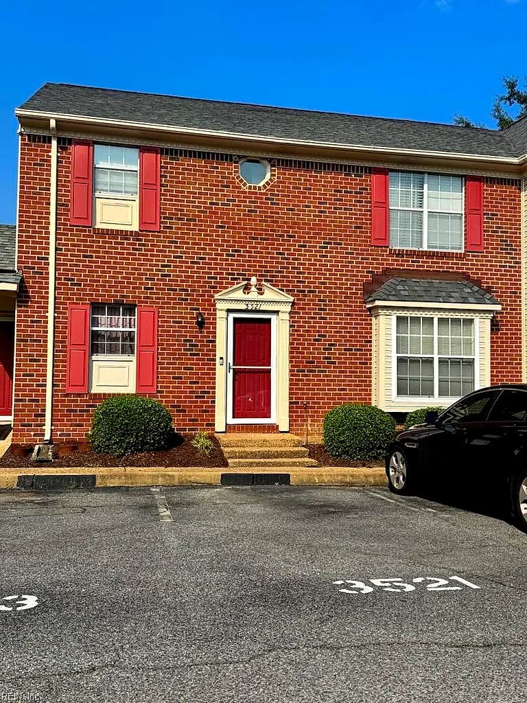 3521 Sugar RN, CHESAPEAKE VA 23321 - Photo 2