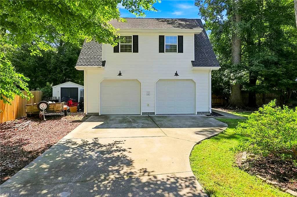 1205 Cutspring RD, CHESAPEAKE VA 23322 - Photo 3