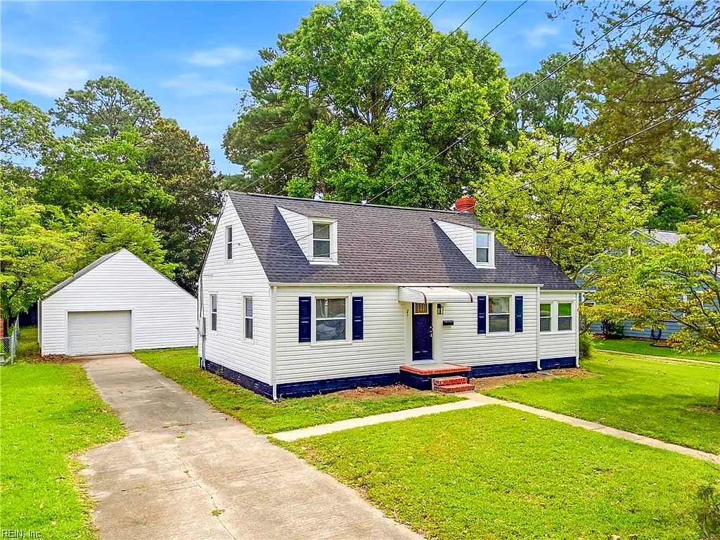 21 Greenbrier RD, PORTSMOUTH VA 23707